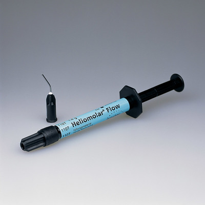 Heliomolar Flow 410/D3/35 1.6gm Syringe & 5 Luer Lock Tips